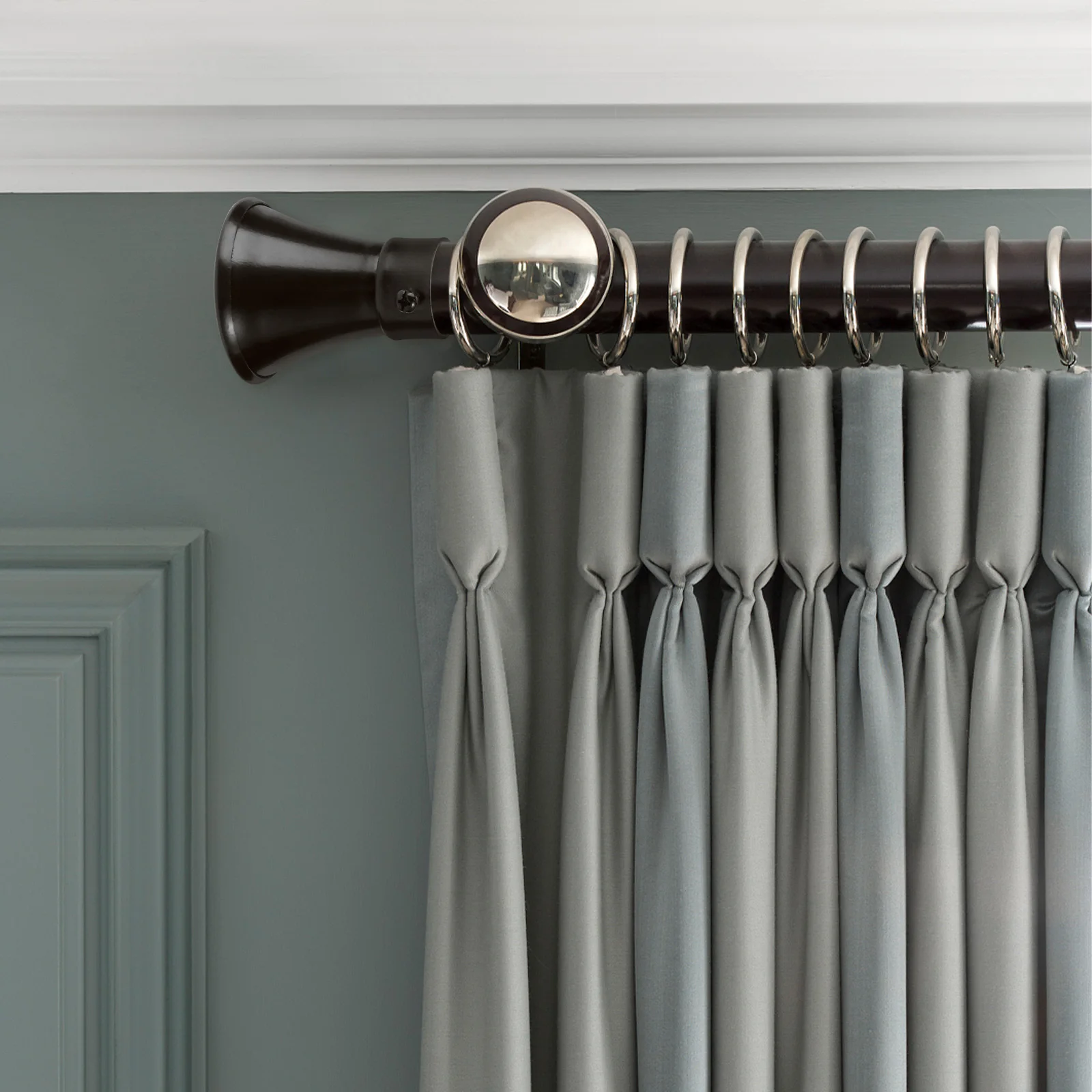 

4Pcs Iron Art Roman Rod Ends Black White Sturdy Material Easy Clean Decorative Curtain Accessories Curtain Rod Ends