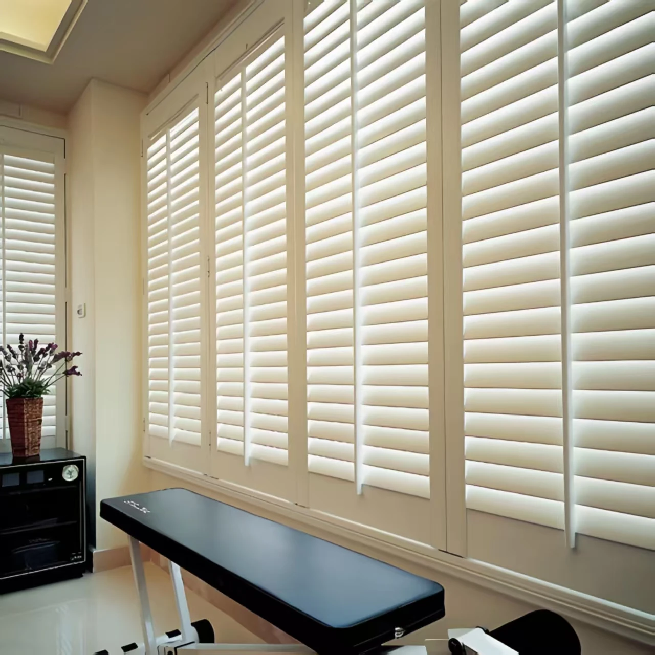 Hot-selling Custom-made Office Blinds High-quality Sunshade and Light-blocking Curtains Custom-sized Blinds