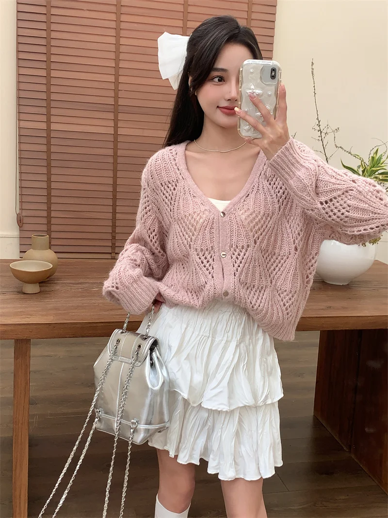 Wool solid color early spring new style western-style hollow button loose V-neck Korean version knitted cardigan jacket sweater