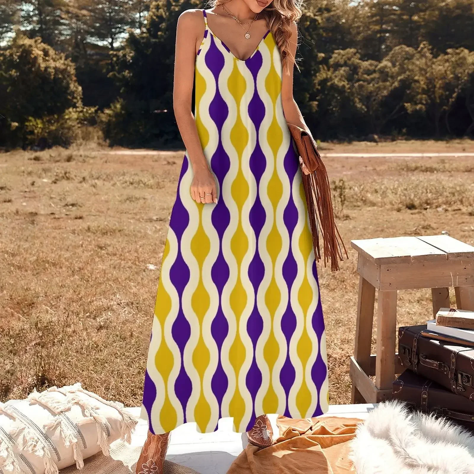 Groovy 70's pattern purple and gold Sleeveless Dress prom dresses Women's summer dress Dress