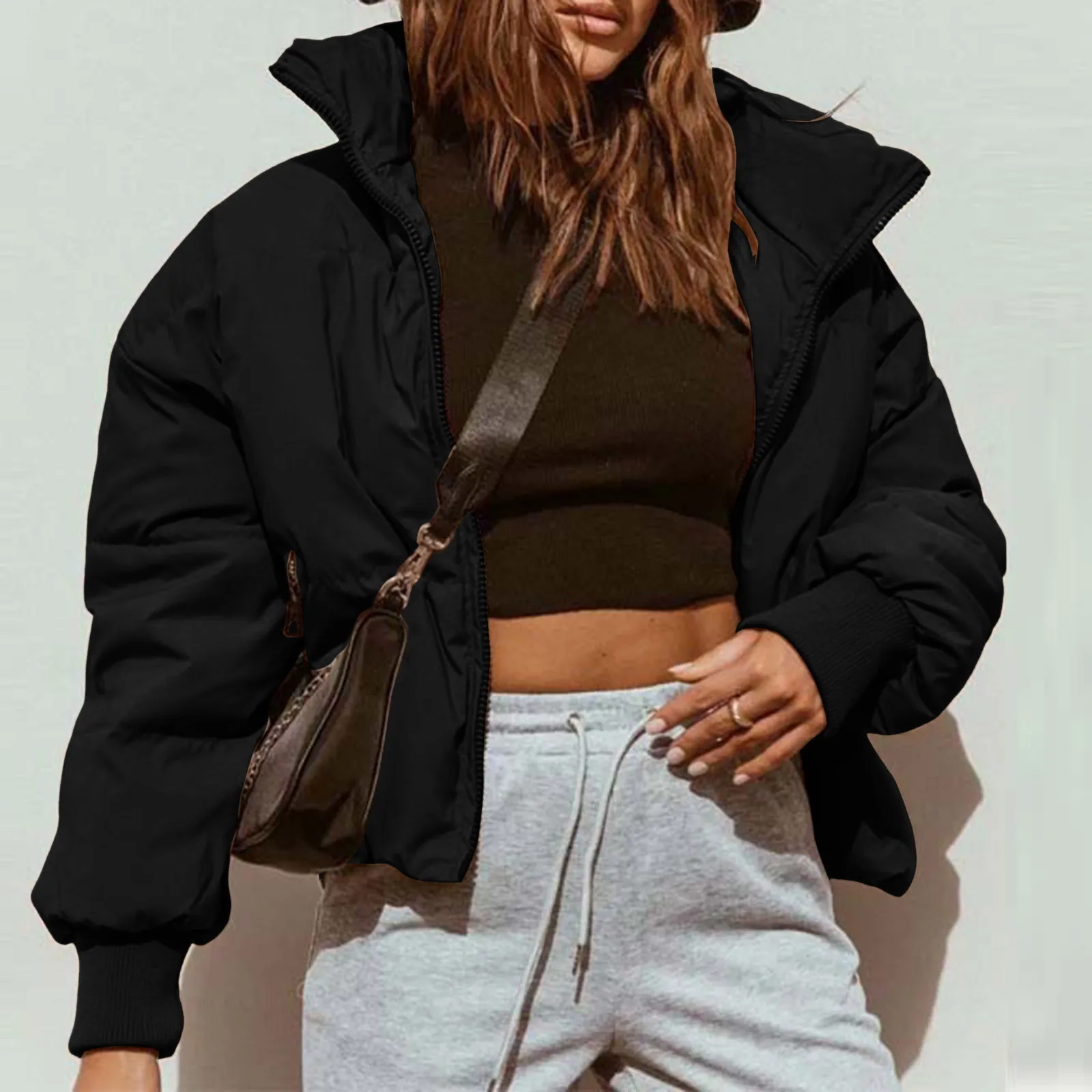 Abrigos cortos con cremallera para mujer, Parkas gruesas y cálidas de manga larga con bolsillos, color negro, invierno, 2023