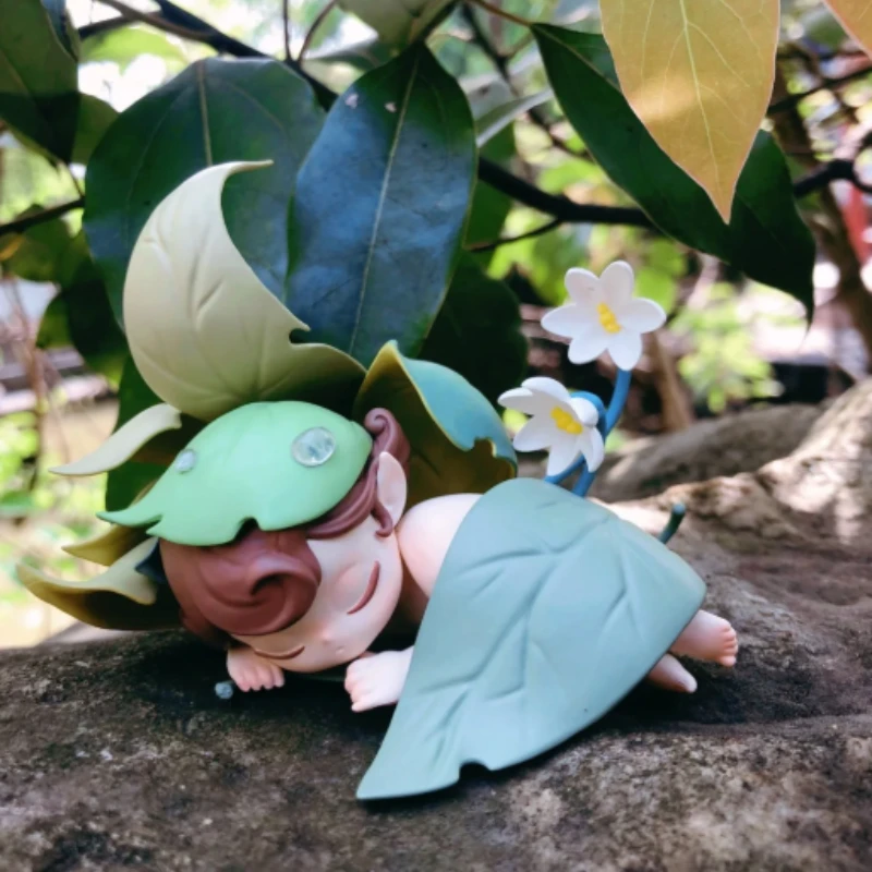 Sleep Elf in The Forest Series Blind Box Kawaii أنيمي عمل أرقام محيطية فريدة من نوعها لسطح المكتب نموذج الديكور نموذج المجموعة