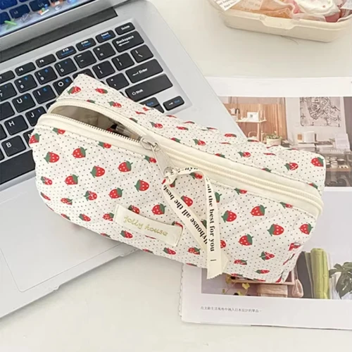 Bolsa de lápices Floral de fresa fresca INS, estuche de lápices de papelería, suministros escolares, bolsa de maquillaje portátil de viaje para niñas, 1 ud.