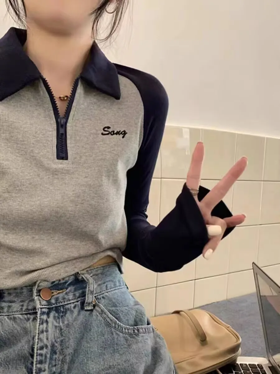 Damska koszulka polo z golfem na jesień 2025, styl koreański, dopasowany krój, długi rękaw, kontrastowe kolory, casualowy top do modnej odzieży wewnętrznej, styl preppy.