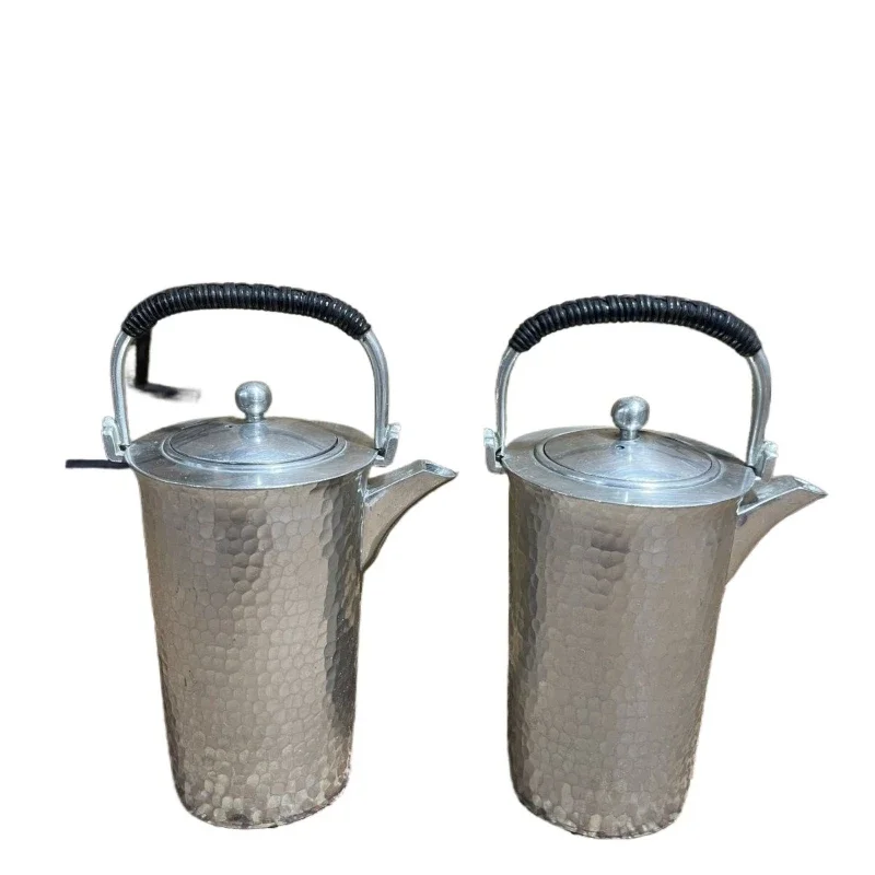 A pair of handmade hammer mesh patterns in the wine jug, fine tin rare mouth 4.3cm high 14cm with original box
