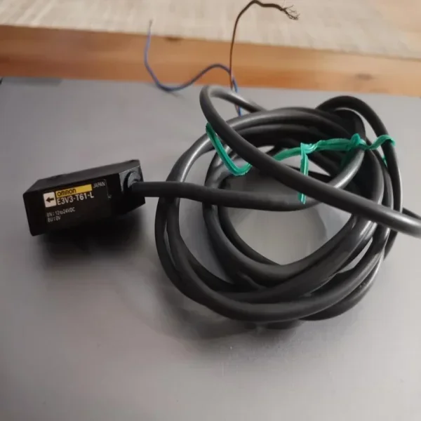 

2026 E3v3-t61-l Photoelectric Sensor Brand New Original Spot Plc