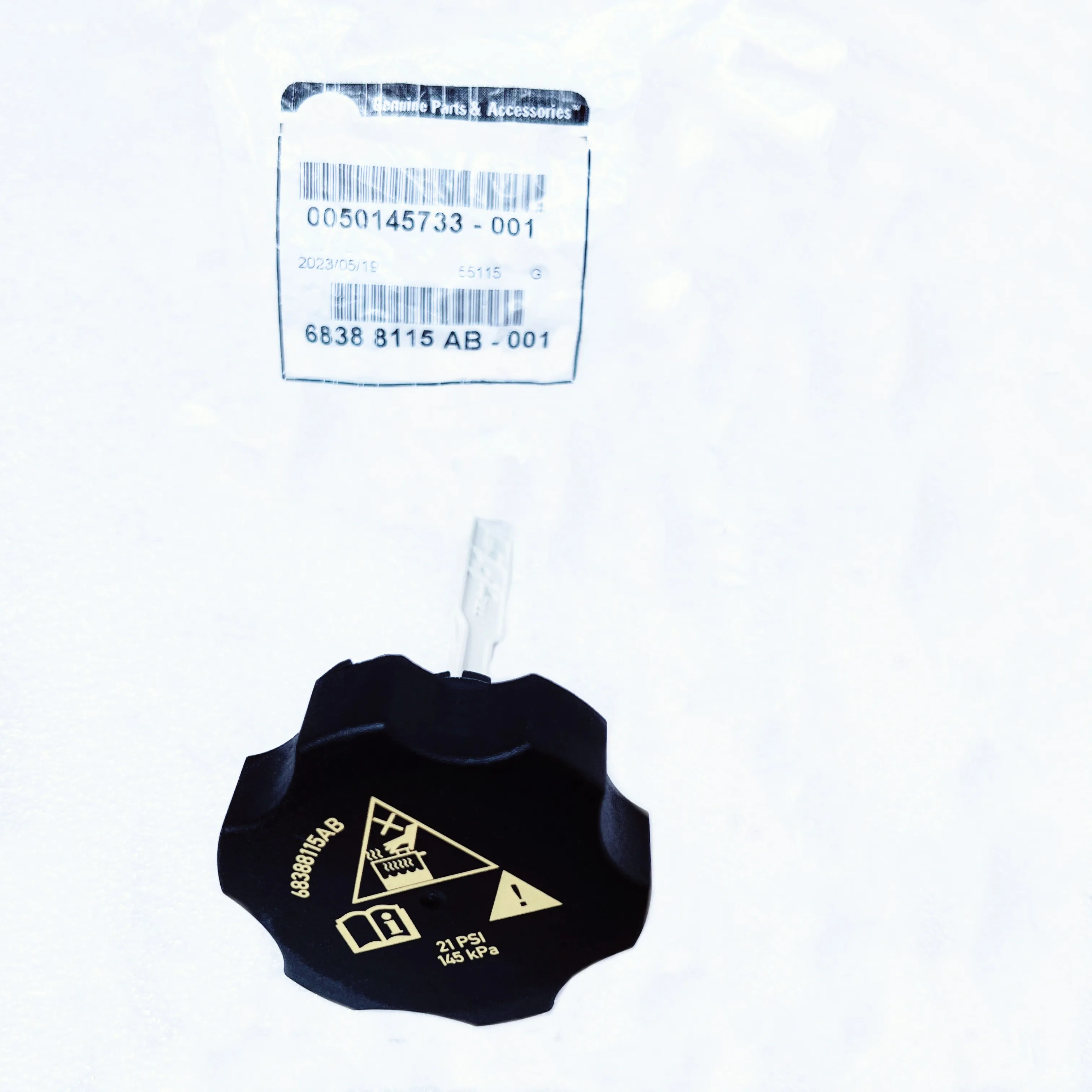 

Original Coolant Recycling Bottle Cap, 68388115AB, Suitable For: 2.0L, Wrangler JL, 2018-2025