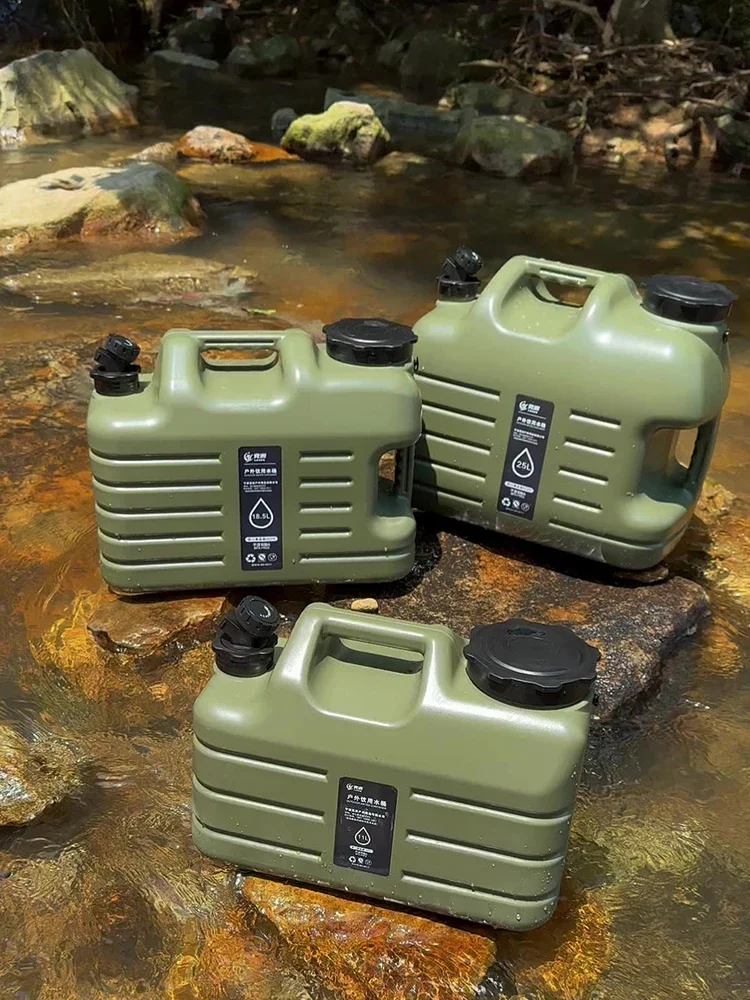 

18.5L Water Carrier Large Capacity Portable Camp Water Bag with Detachable Faucet No Leakage for Camping Fishing Picnic Hiking
