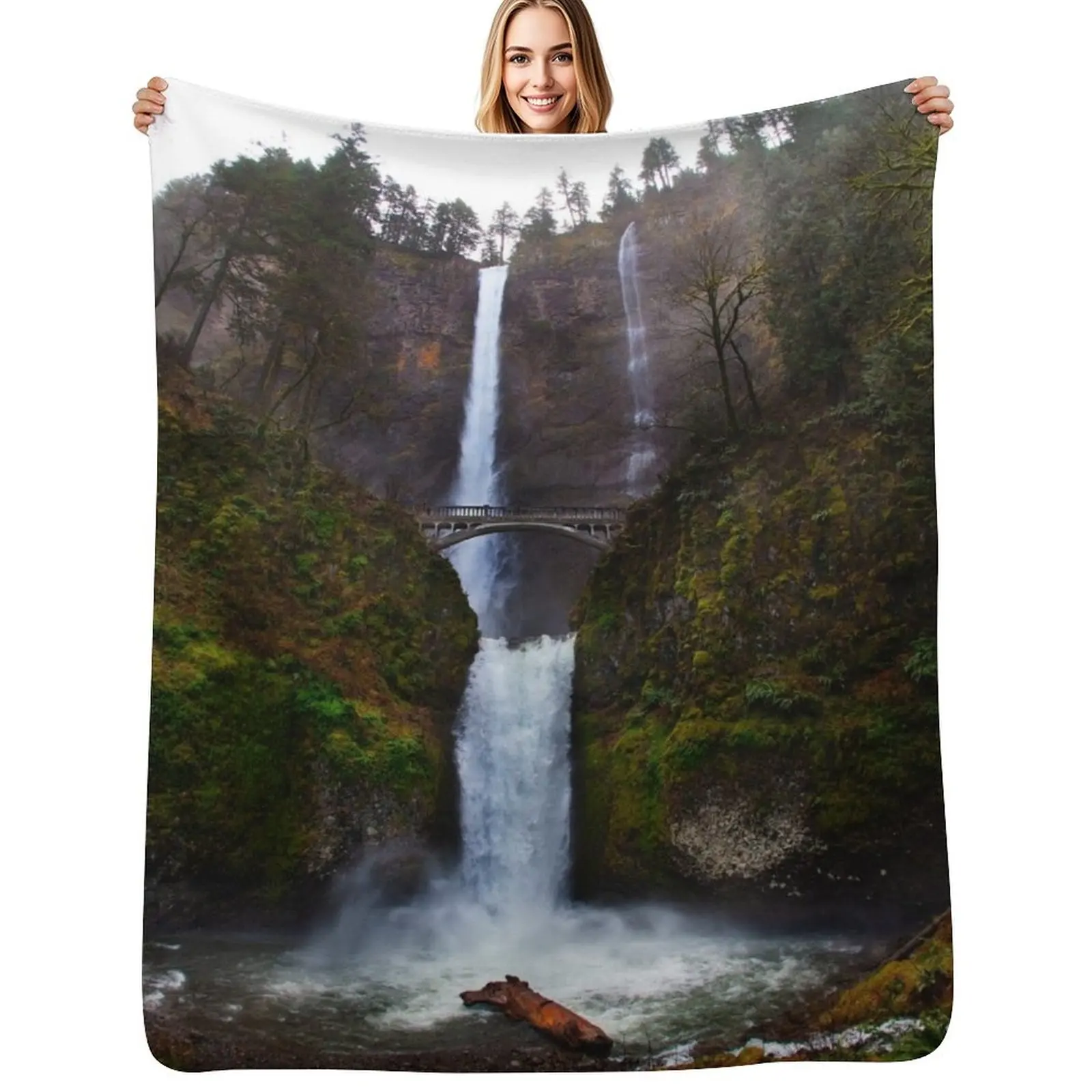 

Multnomah Falls Oregon - Woodland Waterfall Throw Blanket Warm Plush Fuzzy Blanket for Living Room