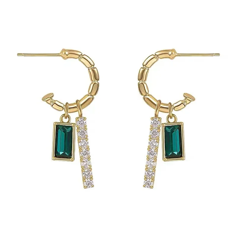 The new S925 silver-needle, diamond-encrusted zircon, simple geometric C-shaped fashionable design stud earrings