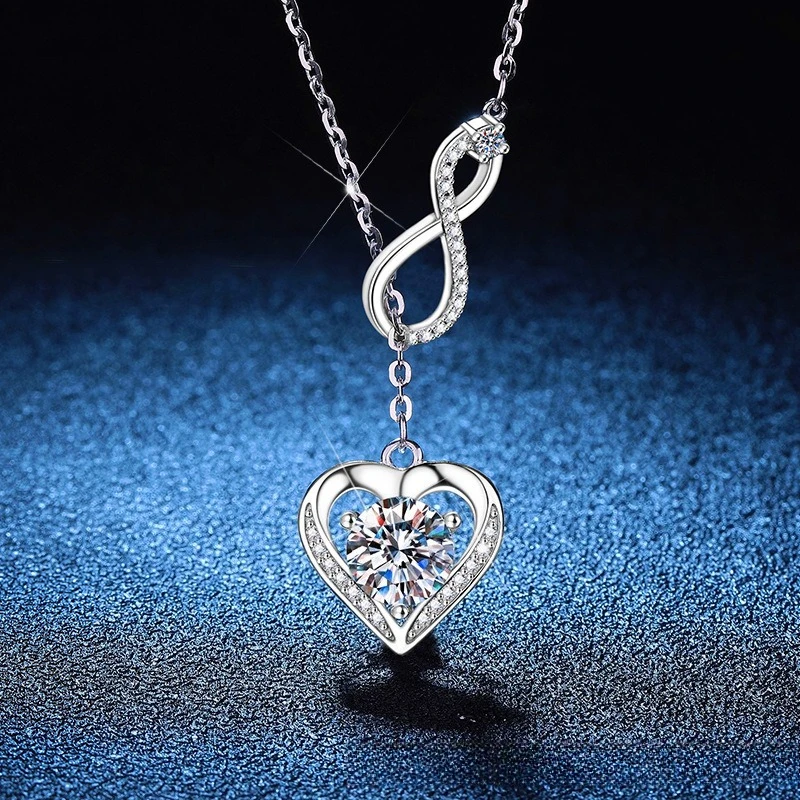 European and American Platinum PT95018k Gold 3-carat Moissanite Necklace with Tassel and Heart-shaped Valentine's Day Necklace