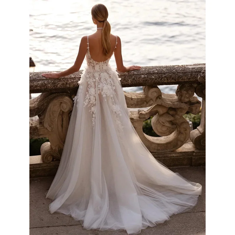 Свадебное платье с цветочным принтом и v-образным вырезом на тонких бретельках, аппликации с боковым разрезом и открытой спиной, свадебное платье трапециевидной формы в стиле бохо, пляжное свадебное платье