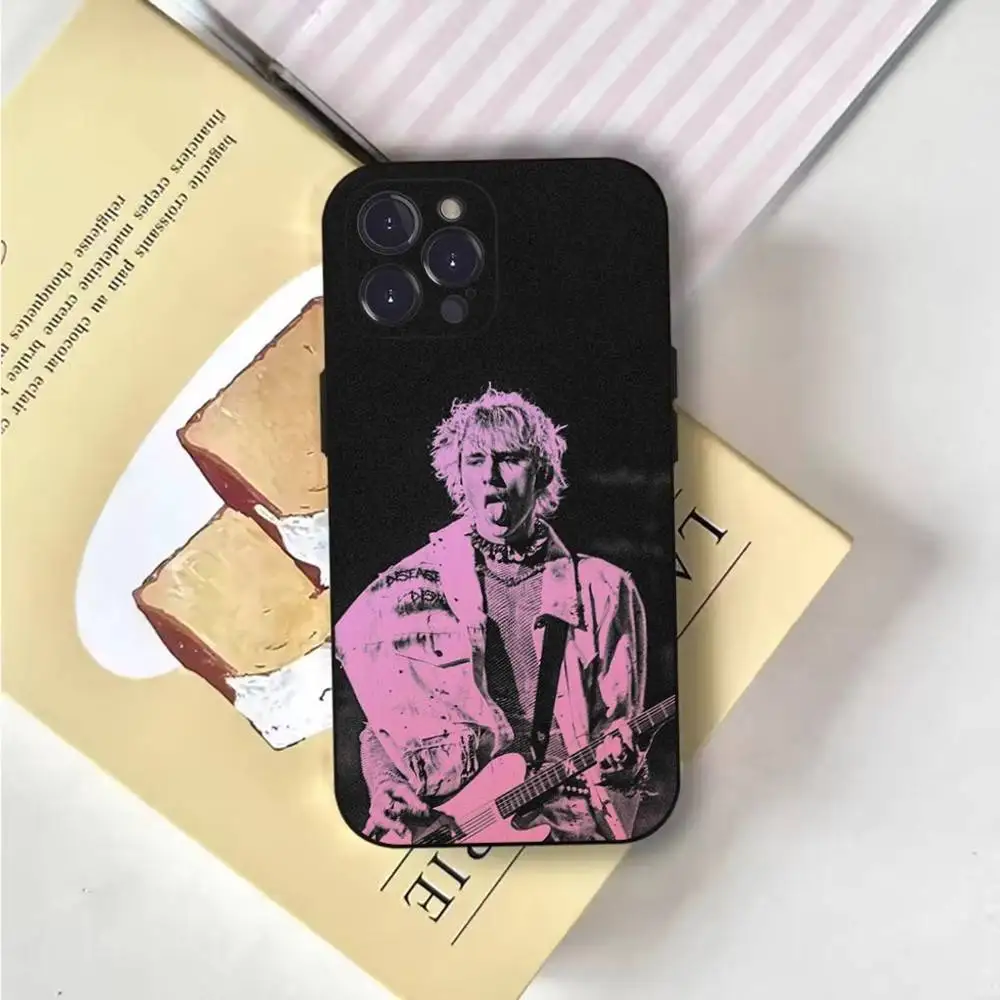 Funda de teléfono M-MGK Machine Gun Kelly para iPhone 6,17,16,15,14,13,12,11 Plus,Pro Max, XS,X,XR,SE,Mini,8,7, funda negra de silicona suave
