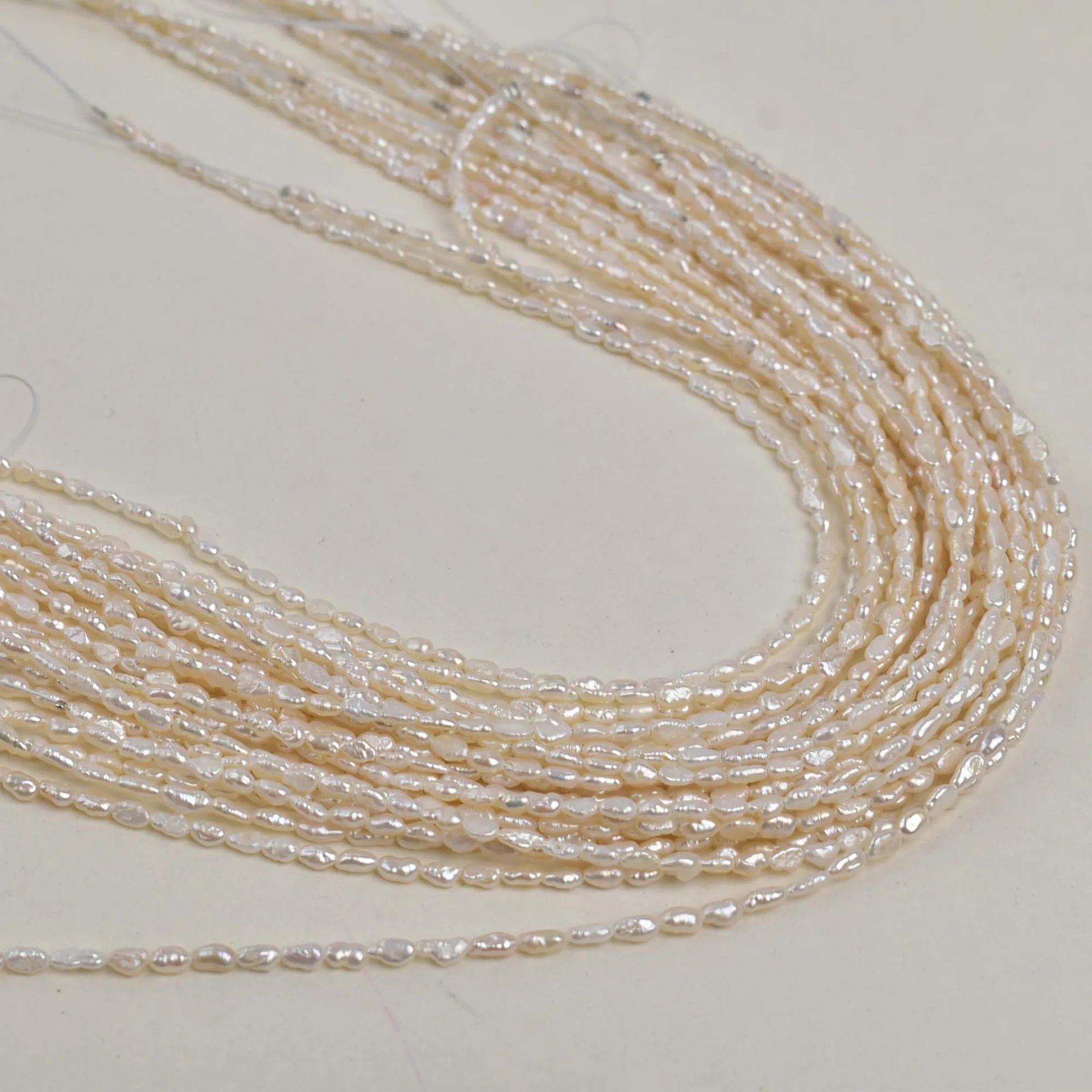 4-5 مللي متر صغير الباروك ثقب مستقيم اللؤلؤ لؤلؤ المياه العذبة الطبيعية سلاسل الأبيض على الوجهين بريق اللؤلؤ بالجملة و DIY بها بنفسك #4