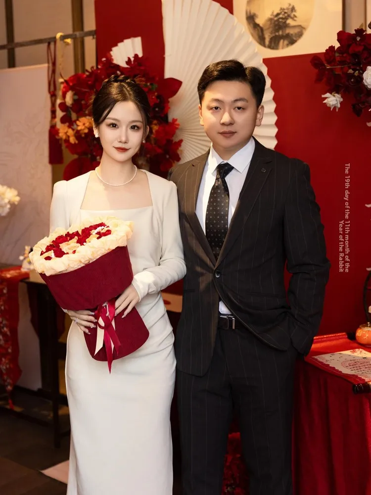 

Ele High Waist White Square Ne Dr Wedding Dr Autumn Winter Sle Women's Faionable Simple Dr for Various Occ...