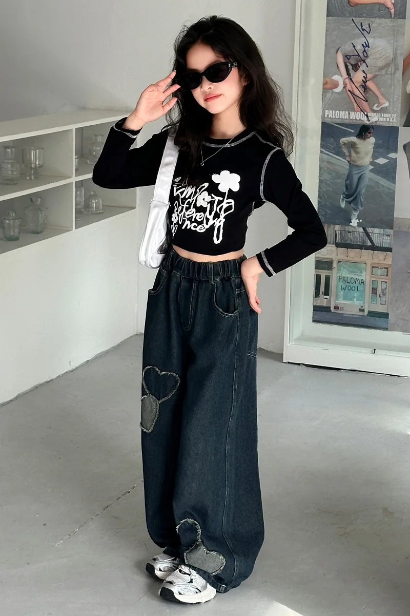 

2025 Spring, Summer and Autumn Printed Top, Jeans Set, Fashion Trend, High Quality and Handsome