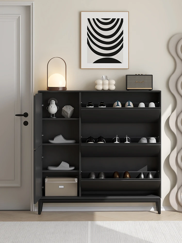 Italian-style solid wood ultra-thin tipper small apartment foyer is included in the entrance shoe rack