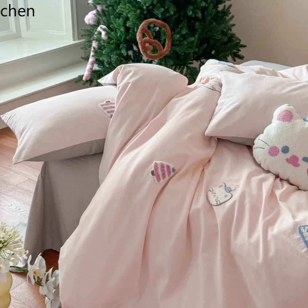 H1 High-Quality Autumn-Winter Comforting 100-Count Cotton Brushed Four-Piece Set with Cartoon Towel Embroidery Small Duvet Cover