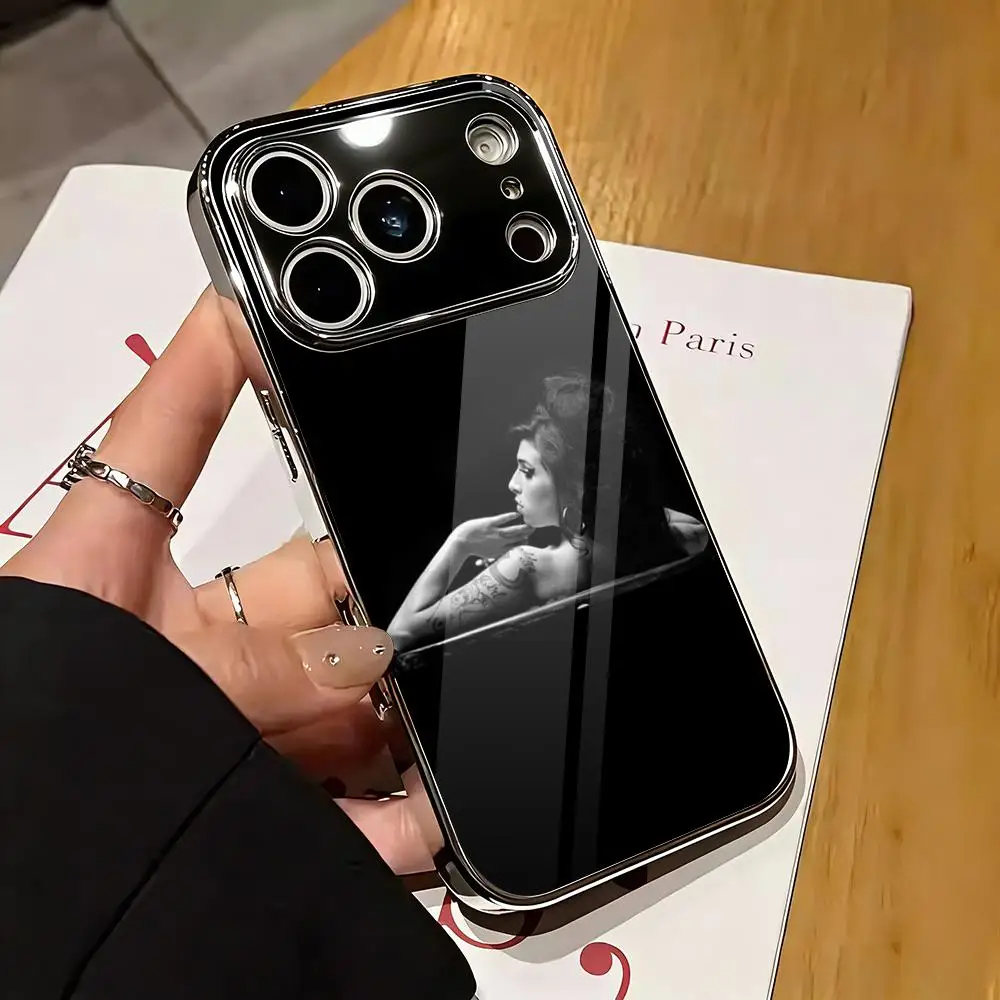 Singer Amy W-Wineho…