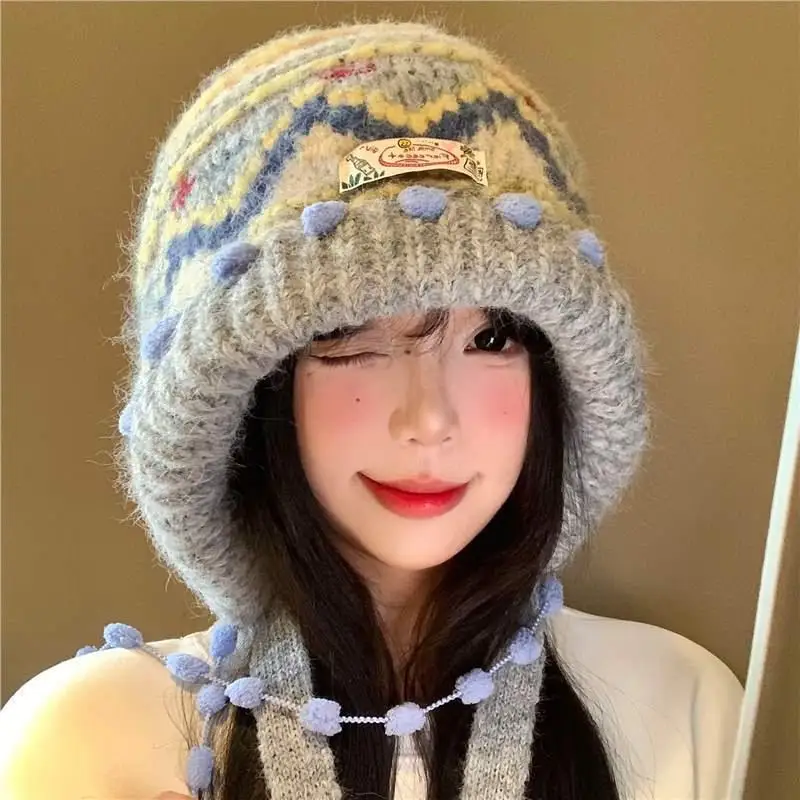 Women's Soft Fuzzy Knitted Winter Beanie Vintage Pattern Cute Pom Pom For Cold Weather Outdoor Daily Wear
