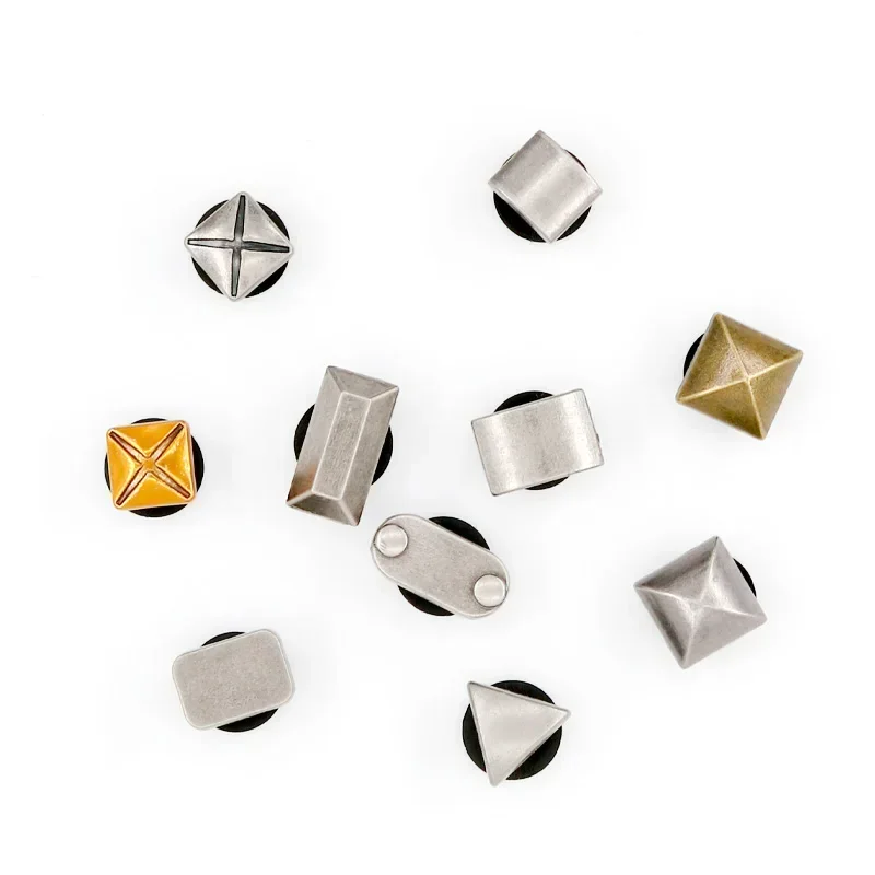 金属製の取り外し可能なハロウィーンのピン,銀色,チャーム,靴のアクセサリー,DIYリベット,靴の装飾,W-6, 1個