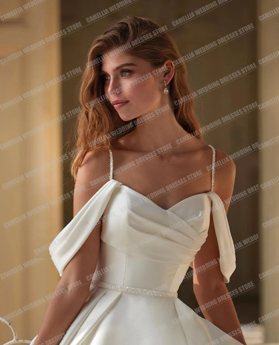 Semplici abiti da sposa A Line eleganti abiti da sposa Sexy con spalle scoperte abiti da sposa formali senza spalline in raso Vestidos De Novia