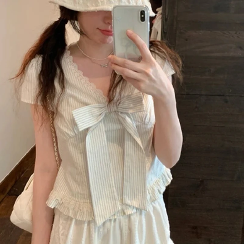 

Pure Cotton Striped T Shirt Women Korean Lace Bow Summer Casual Tees V Neck Ruffles Fashion Sweet Short Sleeve Kawaii Tops New
