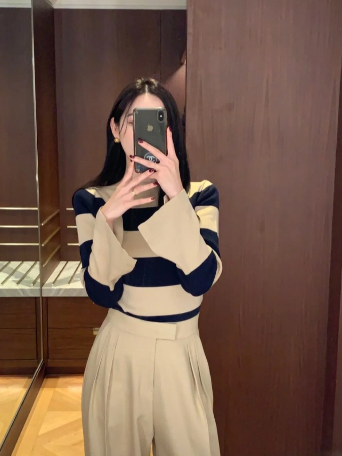 Slim Fit Stripe Knitwear Women's Bell Sleeve One Shoulder Top Korean Style Autumn Winter New Fashion Vintage Sweater view 5
