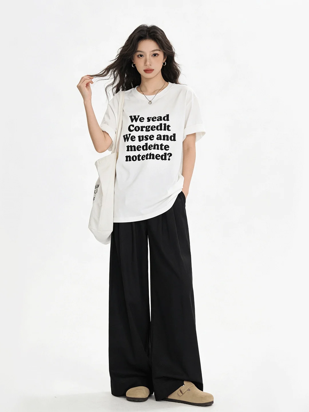 

Ретро брюки с высокой талией и широкими штанинами, повседневные, свободного кроя, удобные, черные, приятные к телу, весенние, новые, укороченные (7/8)