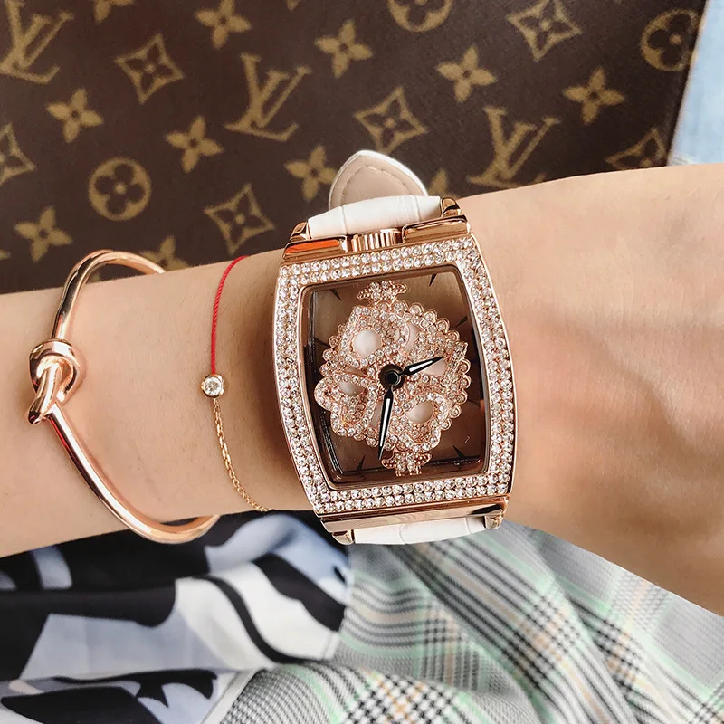 ساعة جديدة بهيكل عظمي على شكل تونيو مع قرص دوار شفاف، طراز أنيق للنساء، مثالية كهدية.