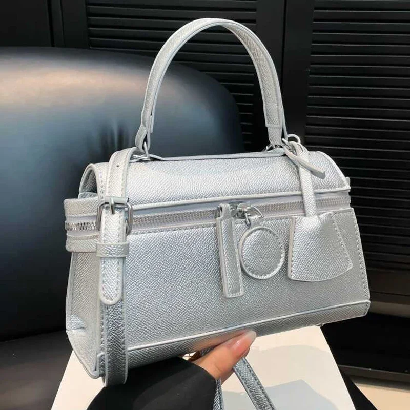 

New Fashionable Simple Crossbody Bag Women's Spring Summer Versatile Small Square Bag Korean Edition Handheld Shoulder Handbag