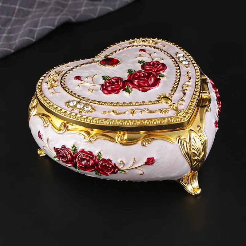 Classic Metal Jewelry Case with Rose Pattern Jewelry Storage Box for Ring Earrings Heart Shape Trinket Organizer Box with Mirror