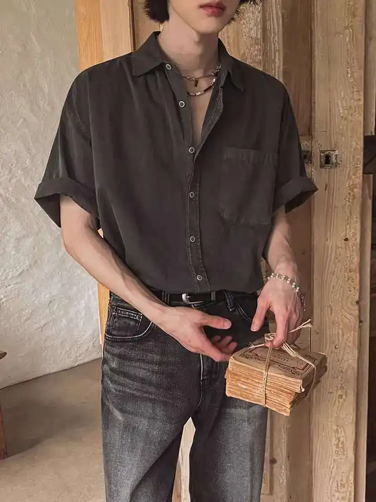 

Модные мужские рубашки с лацканами, однотонные, однобортные, свободные мужские рубашки с короткими рукавами, лето 2023 г.