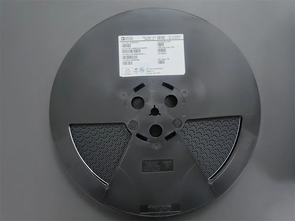 MAX3232ESE Em estoque navio 48 horas