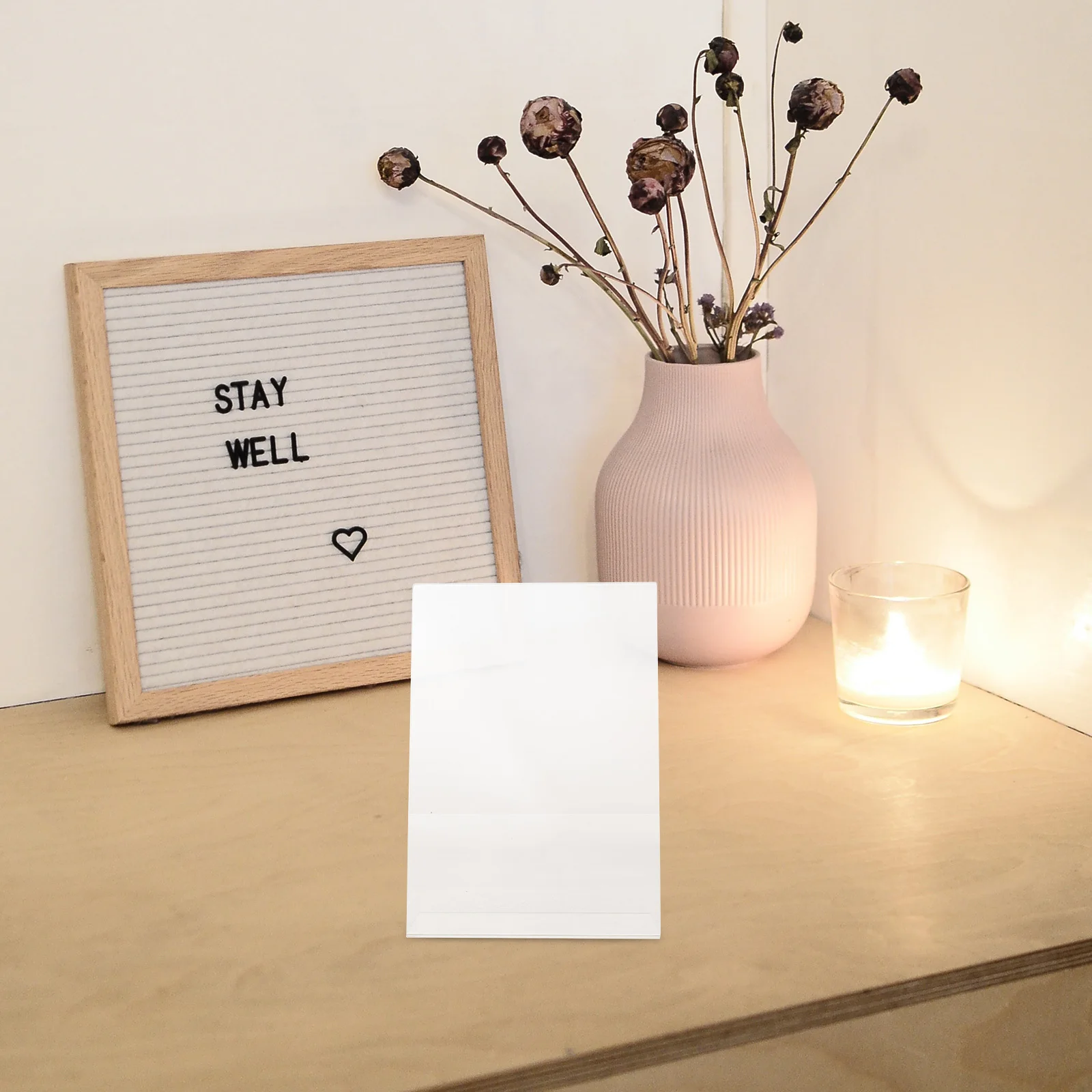 

2Pcs L Shape Clear Acrylic Menu Holder Sign Display Stand for Business Restaurant Office Counter Picture Holders for Tables