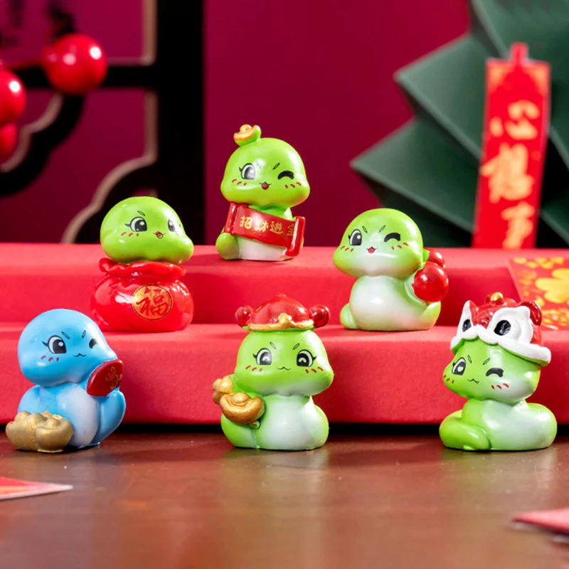 2025 ปีงูเครื่องประดับ Lucky SNAKE Figurine Micro Landscape ตกแต่ง Desktop Home อุปกรณ์ตกแต่งภายในรถยนต์