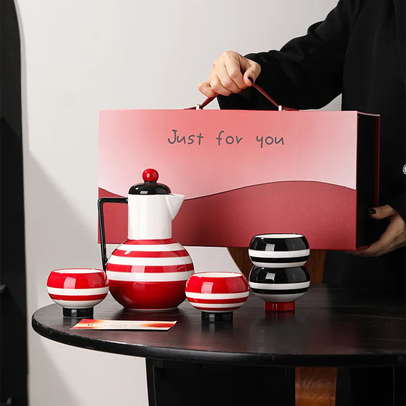 ‌Wedding Tea Set for Bride - Porcelain Cup Gift Box, Bridal Shower Present, Newlyweds & Best Friends Souvenir