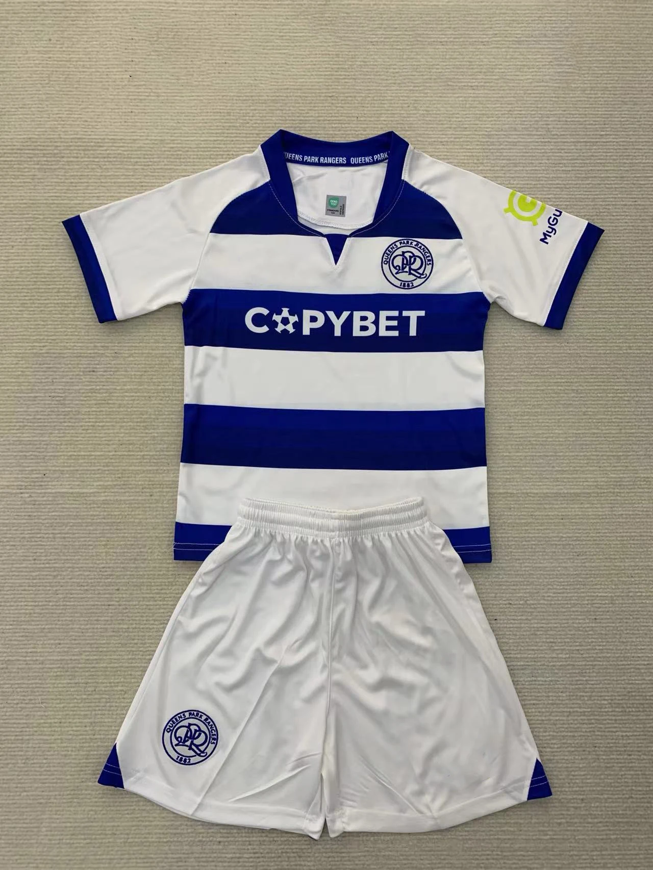 Queens Park Rangers-Terno de treino infantil, roupa desportiva para meninos e meninas, respirável e suor Wicking T, novo, conjunto de 2 peças, 24-25