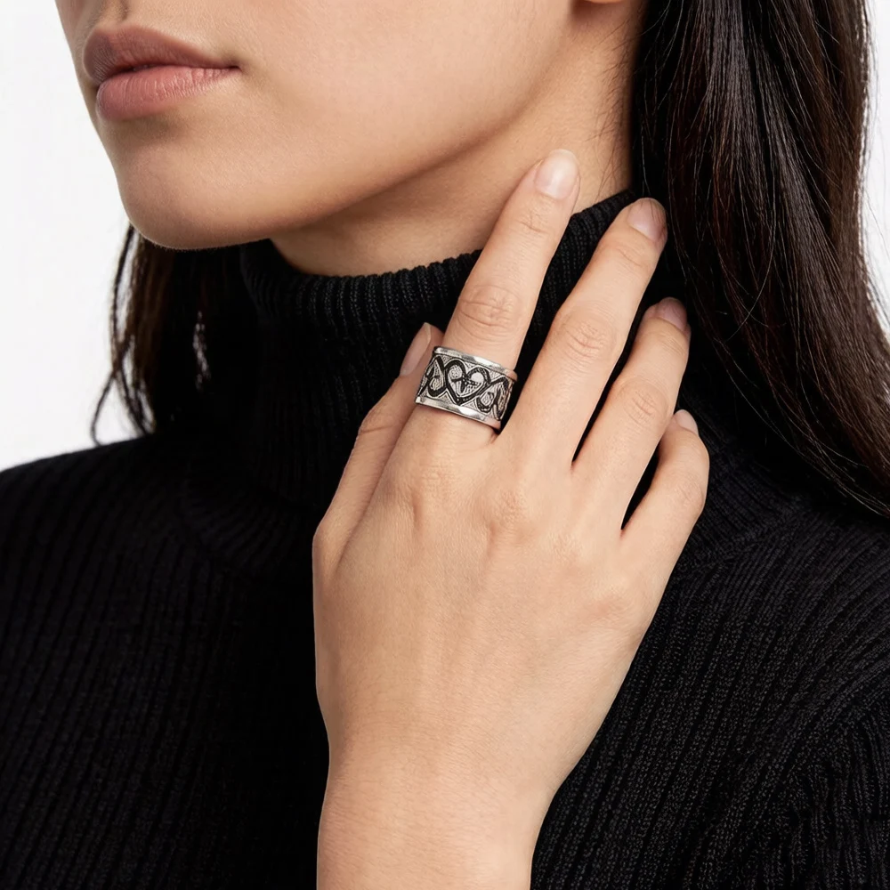 Black Hearts Ornaments Band Ring,Europe Vintage Fine Jewerly For Women Spring New Gift In 925 Sterling Silver