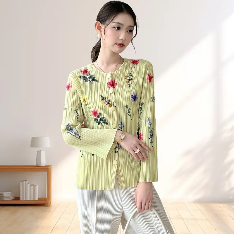 

Miyake Pleated Women Tops 2025 Fall New Single-breasted Round Neck Shirt Long-sleeved T-shirt Simple Casual Large Size Cardigan