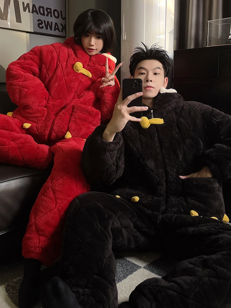 

DAIMELU red couple pajamas women's spring autumn and winter three-layer cotton-padded coral fleece piled thickened men sleepwear