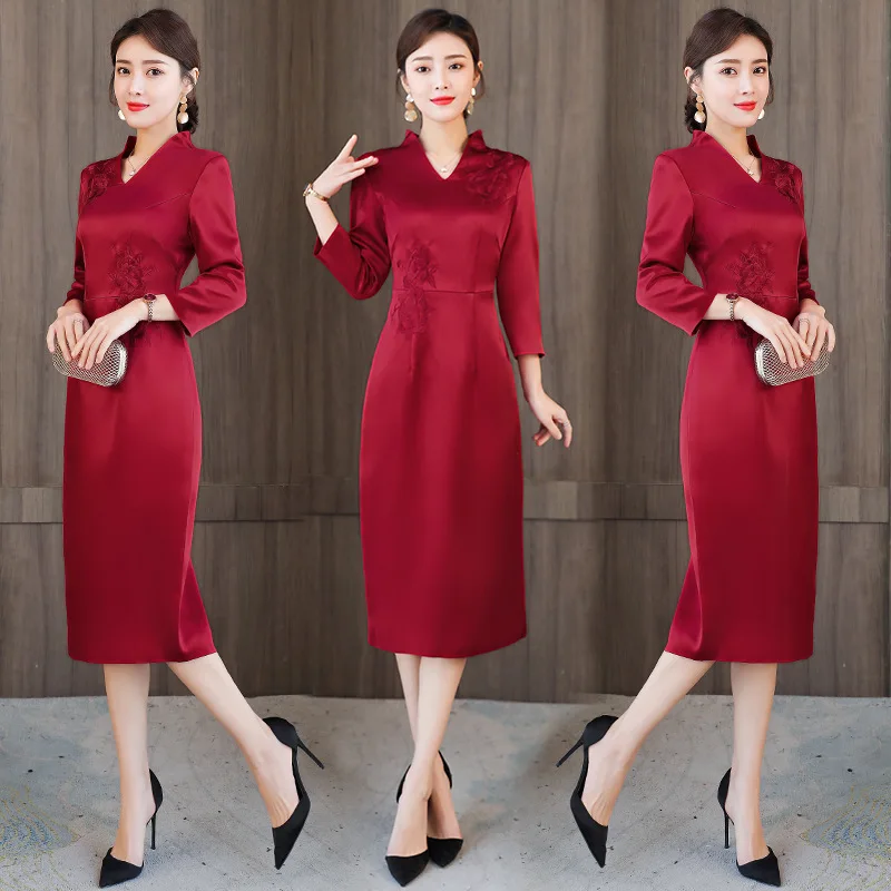 Wine Red Embroidered Mother's Dress Improved Cheongsam Dress Wedding Banquet Happy Mother-in-law Noble Dress Medium Length Dress