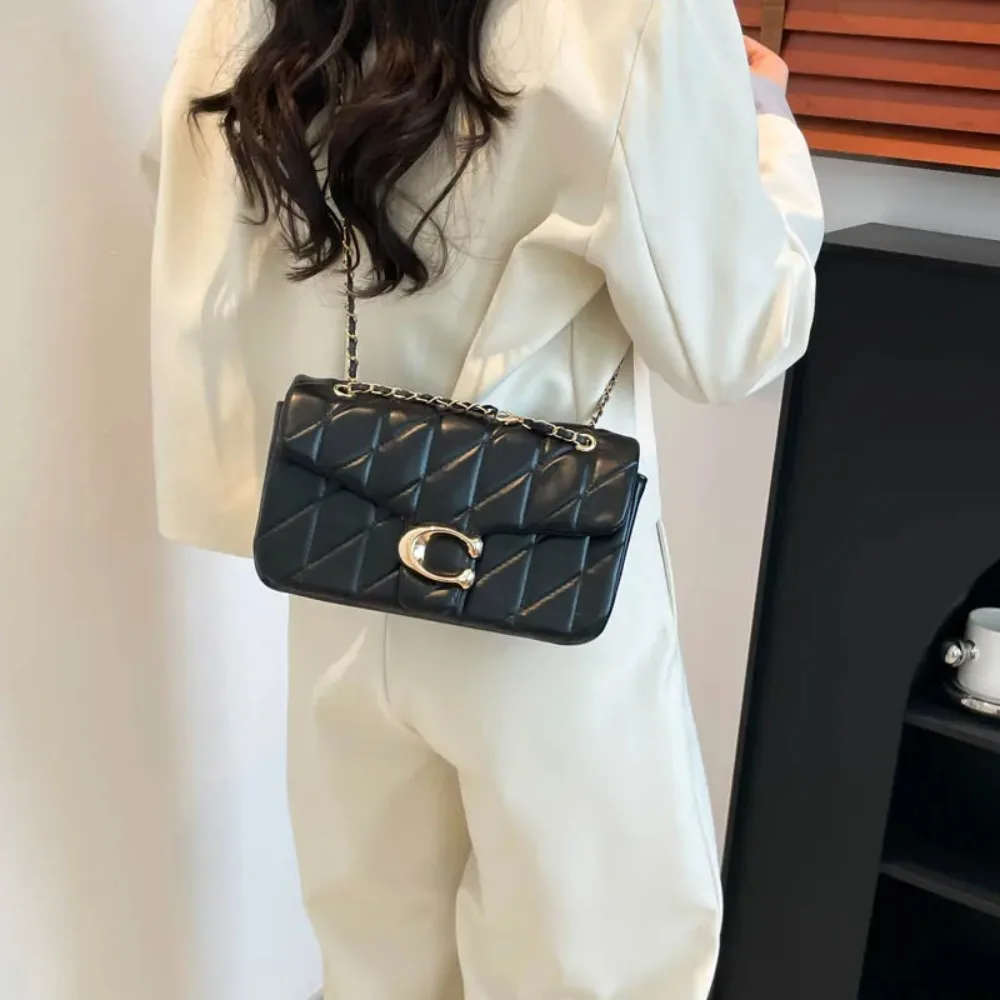 2025Small Fragrant Wind Bag Handbag Rhombic Chain Bag 2026 New One-shoulder Messenger Bag Joker High Sense Small Square Bag Tide view 2