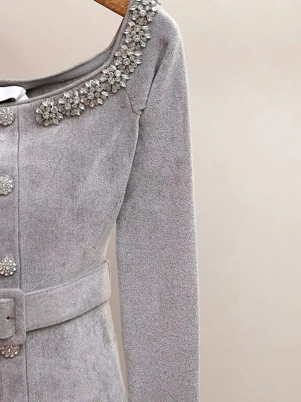 

Fall/Winter Women Slash Neck Long Sleeve Rhinestone Belt Solid Knit Cardigan Single Breasted Slim Elegant Fashion Sweater