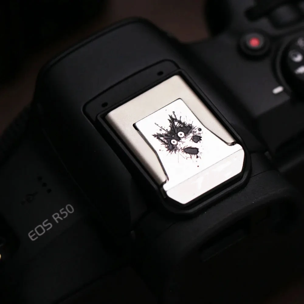 Camera Metal Hot Shoe Cover For Canon EOS R R3 R5 R52 R6 R50V R62 R7 R8 R10 R62 R50 R5C Shutter Button Photography Accessories