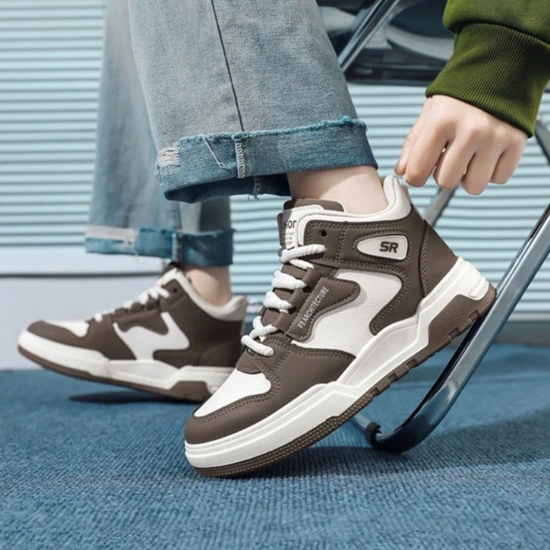 منصة رياضية أحذية عالية القطع للرجال ربيع الخريف الدانتيل يصل أحذية رجالي مريحة عدم الانزلاق الساخن بيع عرض جديد الأحذية بيع