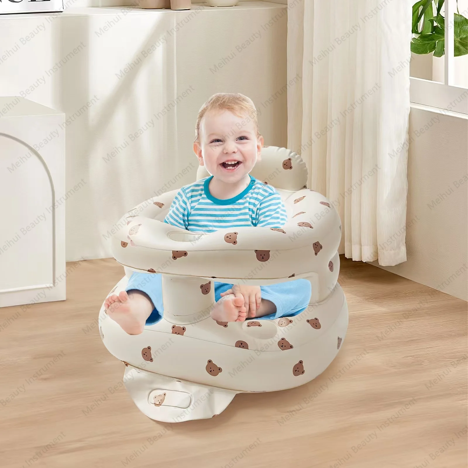 

Children's School Seats Are Waterproof and Moisture-proof