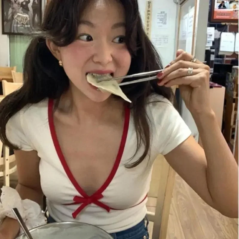 

Short Sleeve T-shirts Women Sexy V-neck Harajuku Classic Slim Lovely Bow Leisure Soft Femme Tees Summer Hotsweet High Street Y2k
