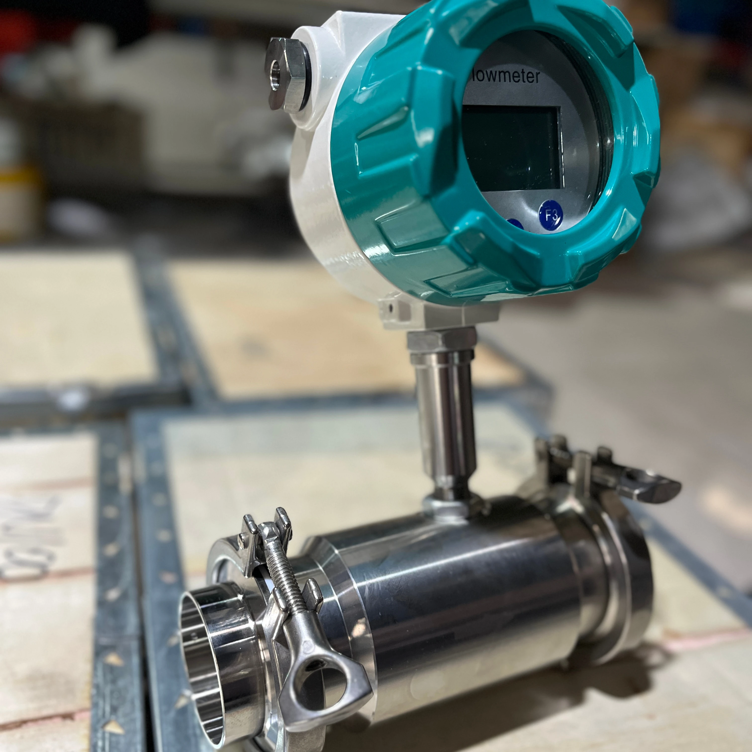 

Hot Sale 0.5% Accuracy 4~40 M³/h Flow Stainless Steel 24VDC IP65 4-20mA Liquid RO Water Turbine Flow Meter