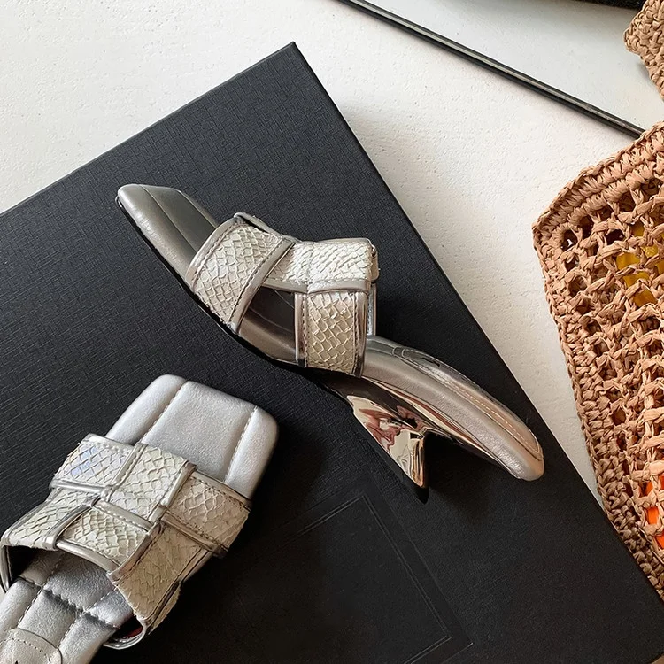 

New 2025 Women Slippers Silver Weave Design Wedge Beach Summer Shoes Blue Leisure Slides Lady Prom Party Chaussure Femininos